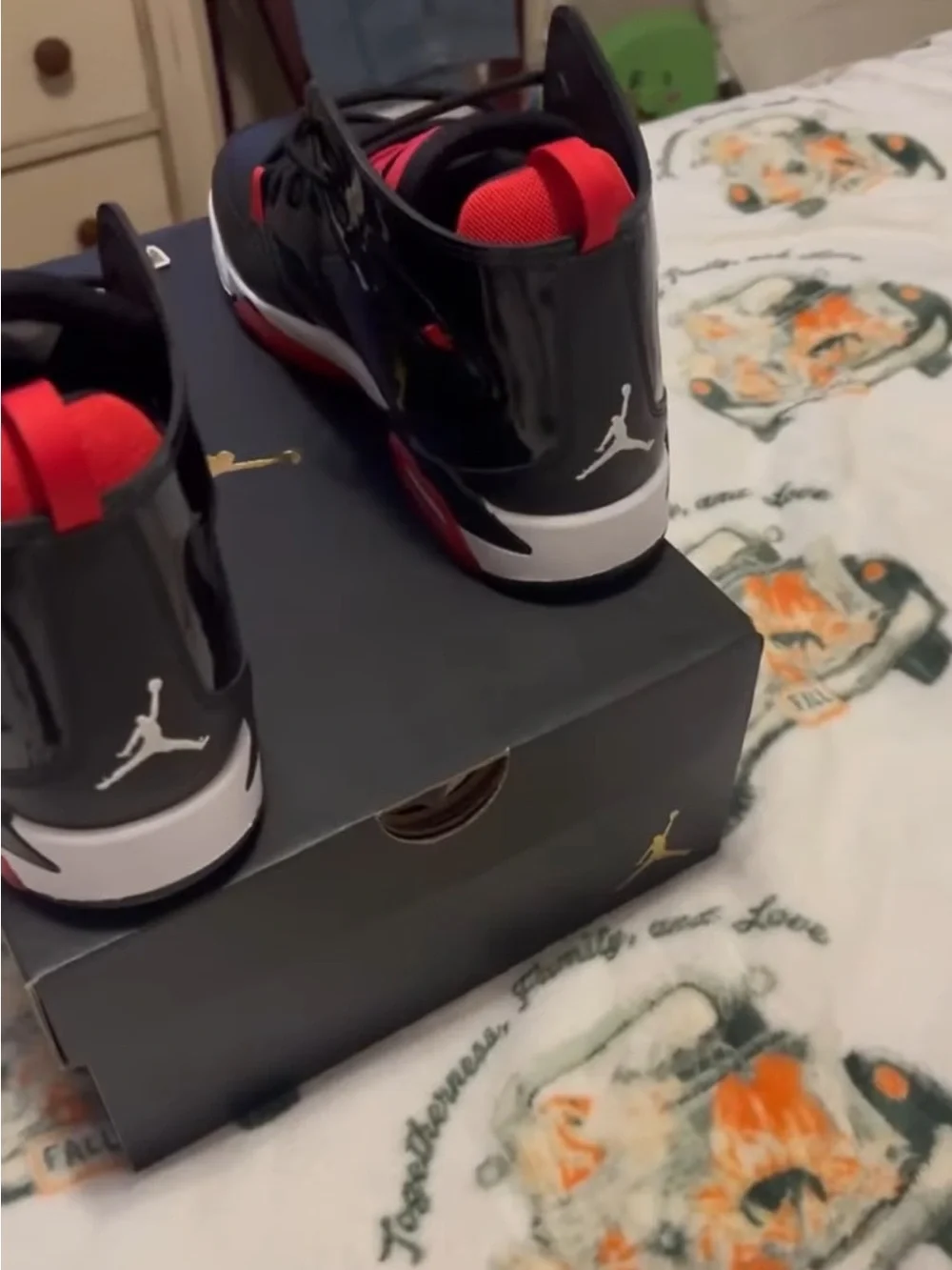 Jordan FLIGHTCLUB 91 Kids' Black and Red High-Top Sneakers